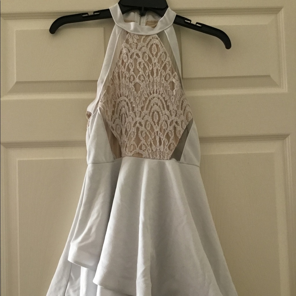 White/cream dress